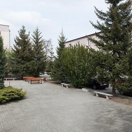 Dom Studenta Nr 1 Ans W Koninie Hostel Konin  Εξωτερικό φωτογραφία