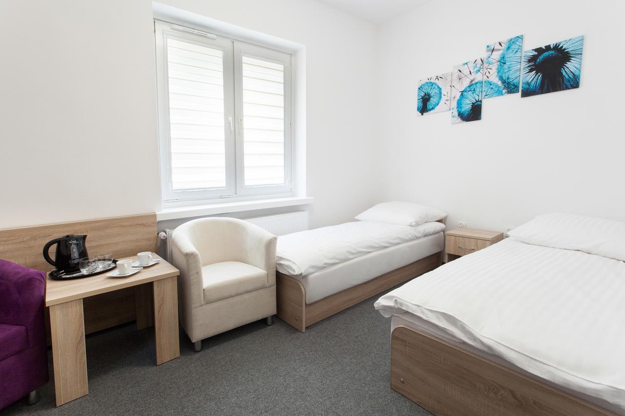 Dom Studenta Nr 1 Ans W Koninie Hostel Konin  Εξωτερικό φωτογραφία